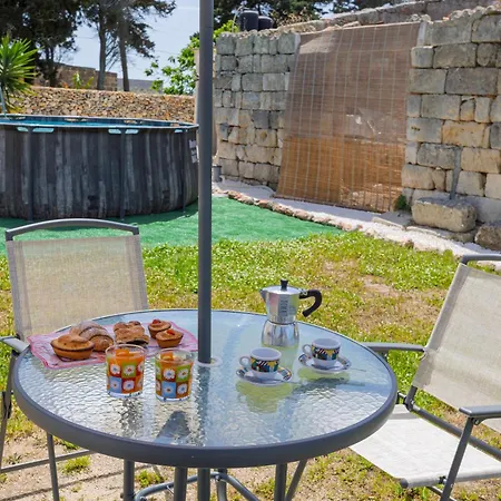 Villanna - Con Piscina & Splendido Giardino Villa *